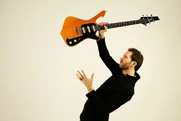 Paul Gilbert at Putnam Place